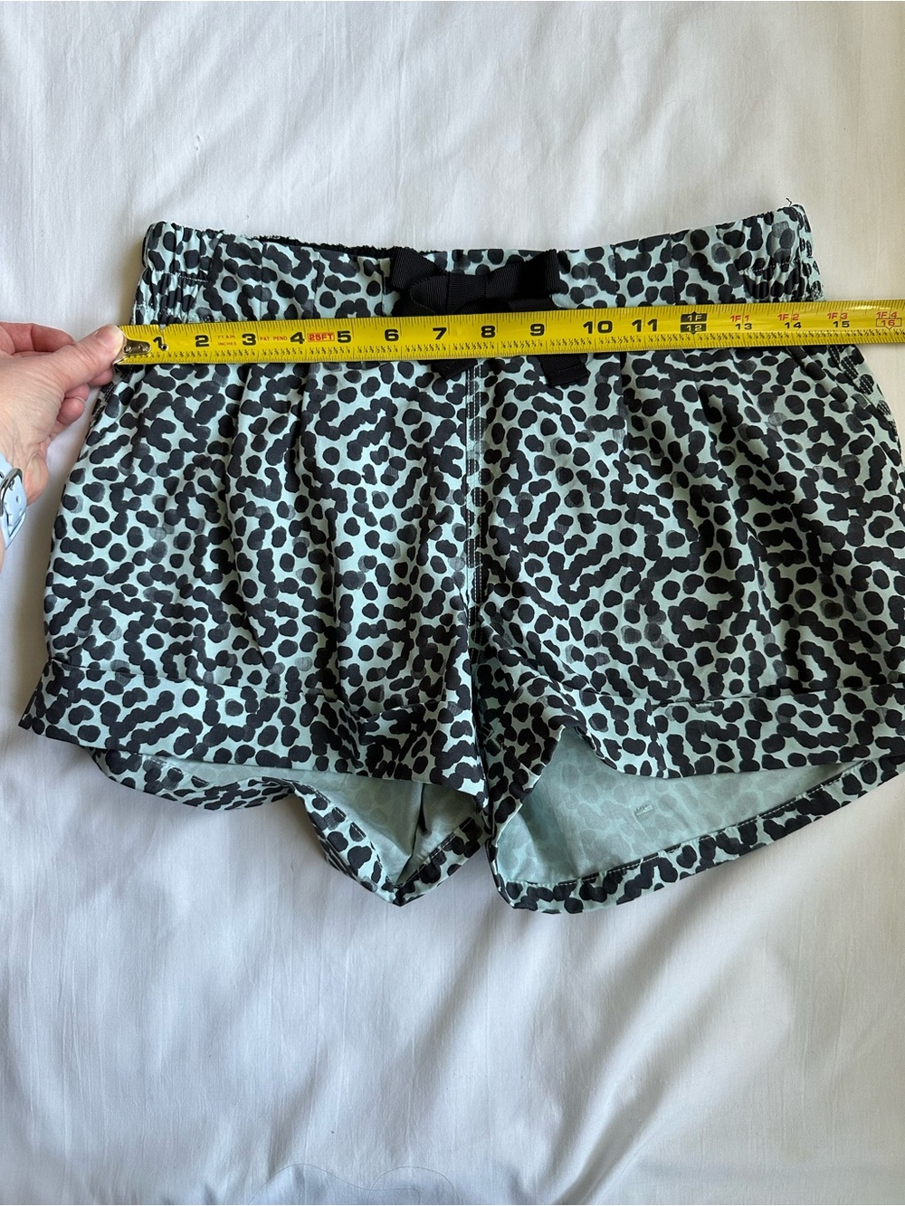 Lululemon Spring Break Away 3” Mint Green with Black Dot Print Drawstring Shorts - Picture 9 of 14